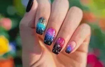 50 mejores ideas de diseño de uñas negras para manicuras con estilo