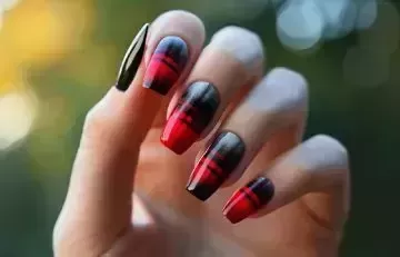 50 mejores ideas de diseño de uñas negras para manicuras con estilo