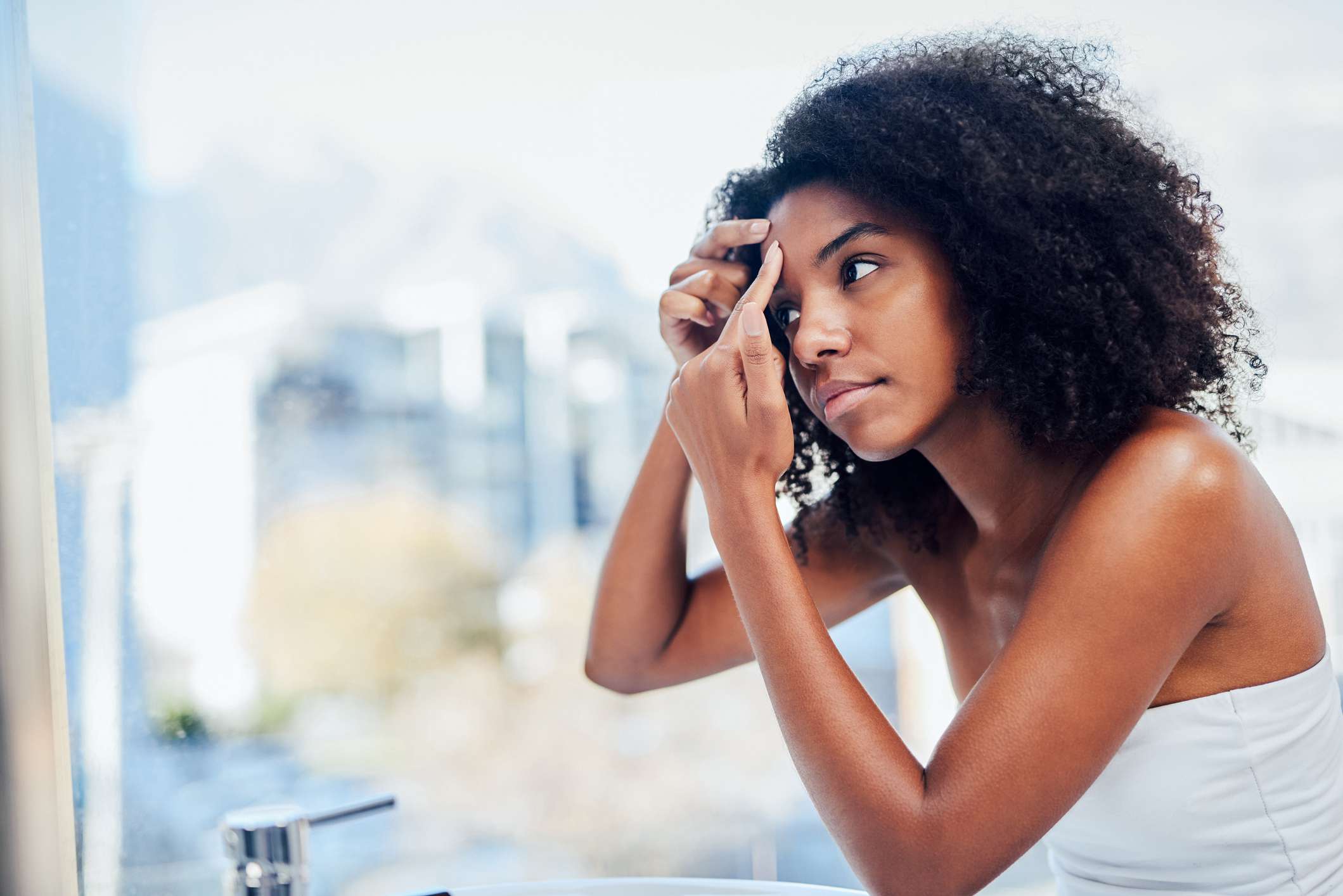 Deja de exprimirte los puntos negros y prueba estos consejos aprobados por dermatólogos