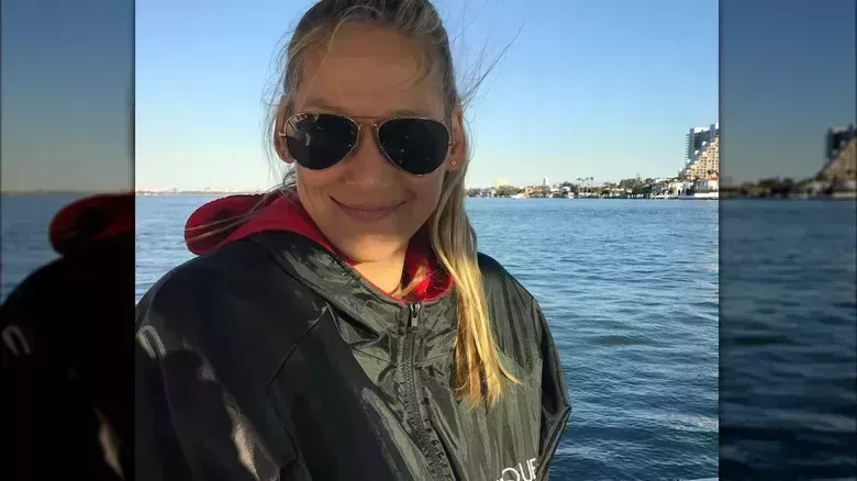 Los mejores looks sin maquillaje de Anna Kournikova