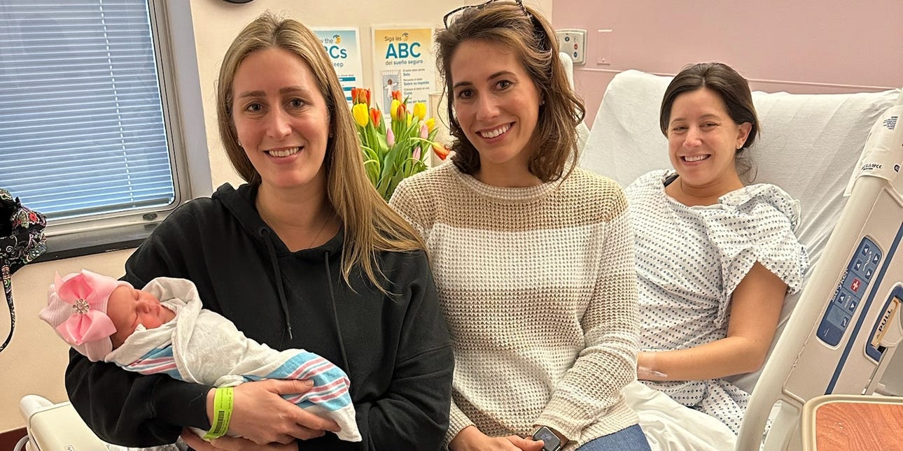 Me gasté más de 50.000 dólares en tratamientos de FIV. Al final, una de mis hermanas donó sus óvulos y la otra fue mi madre de alquiler.