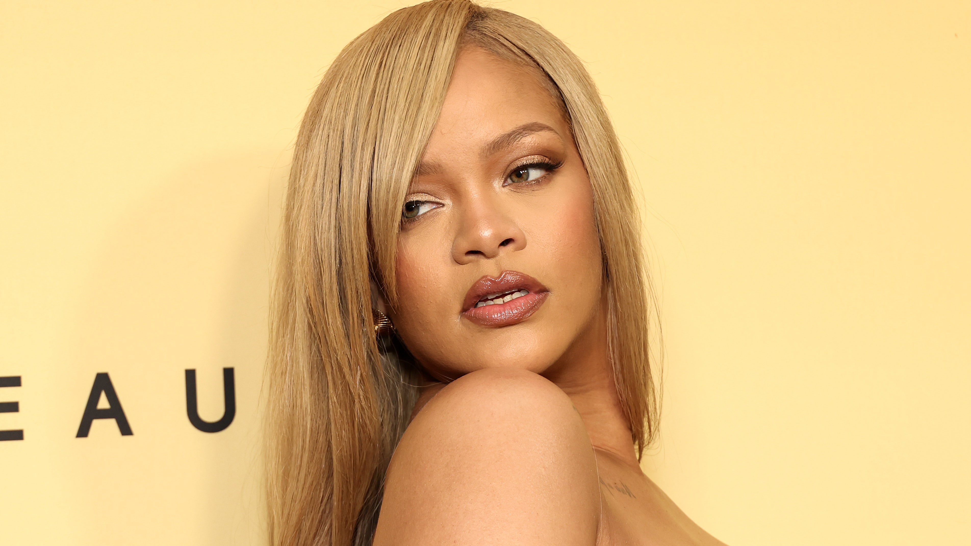 Rihanna dice que ya ha superado su época rubia