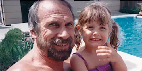 Sabía que tener un padre mayor significaba pasar menos tiempo con él, pero eso no hizo que perderlo fuera más fácil...