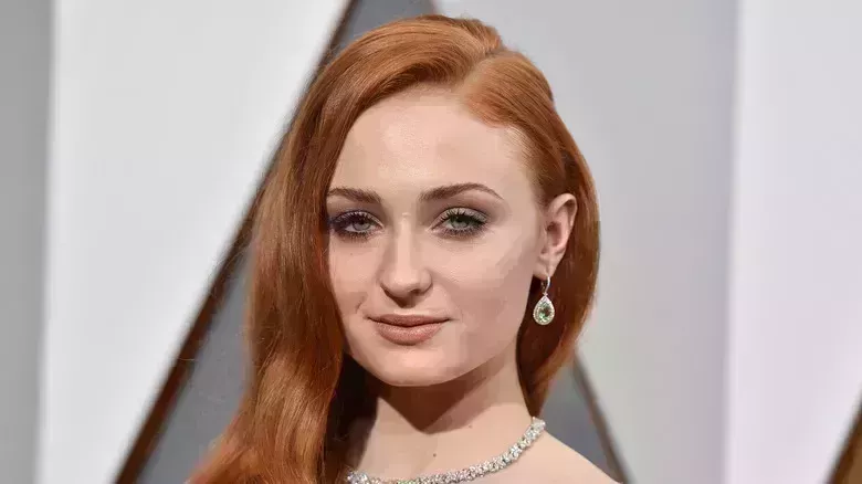 Actrices que se dañaron el pelo para un papel