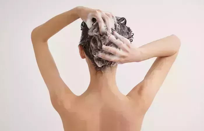 Cabello tipo 1b: pros y contras, cómo cuidarlo y peinados