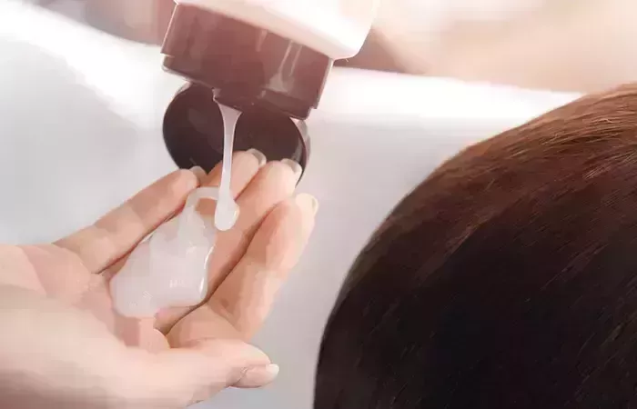 Cabello tipo 1b: pros y contras, cómo cuidarlo y peinados