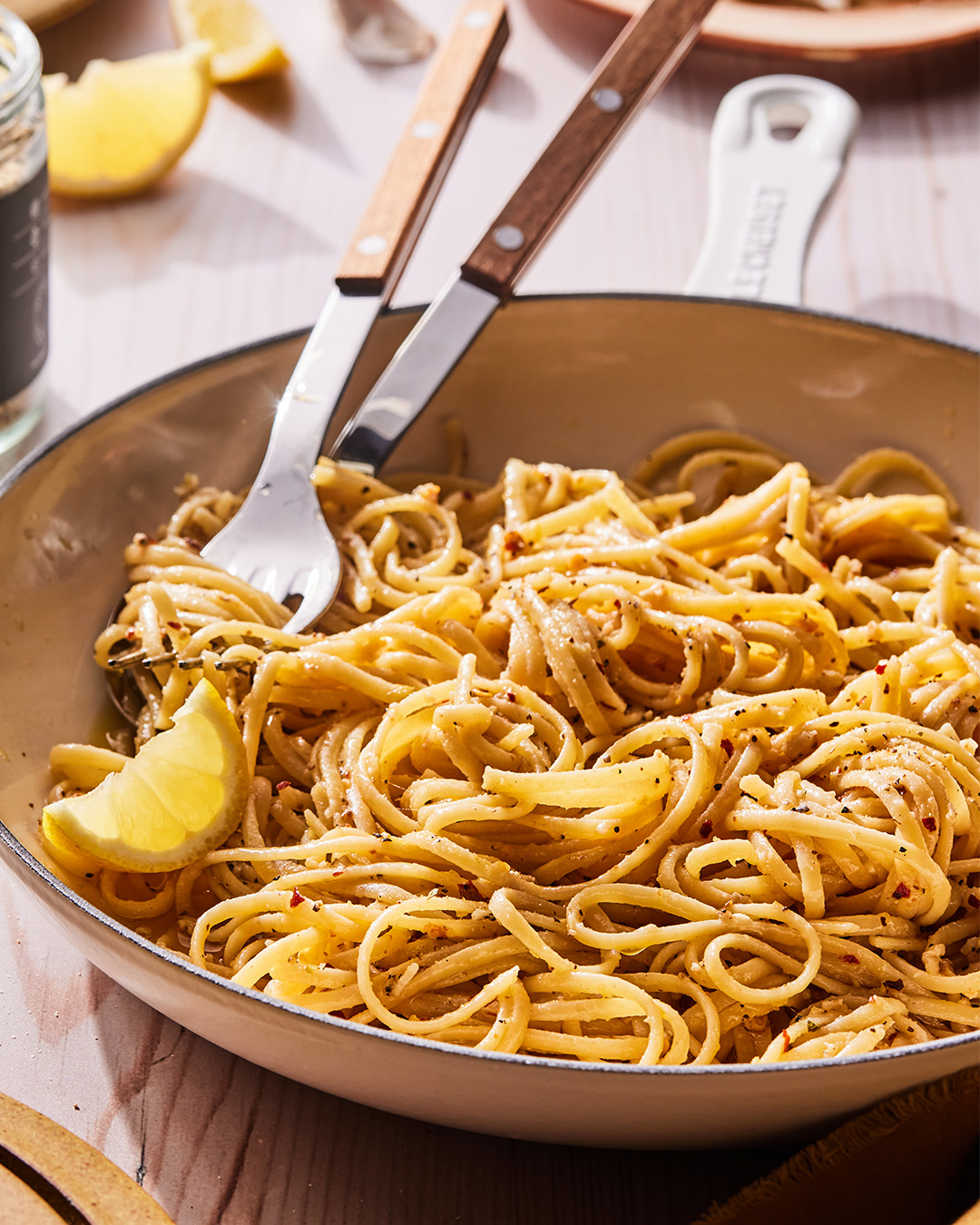 Pasta de pollo al limón y pimienta - Poosh