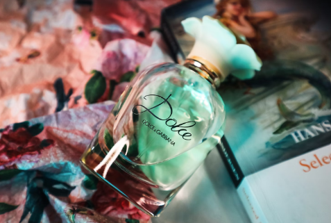 Perfumes de mujer originales para esta primavera