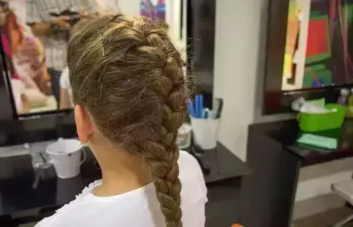 Cómo trenzar el pelo con capas: Tutorial paso a paso
