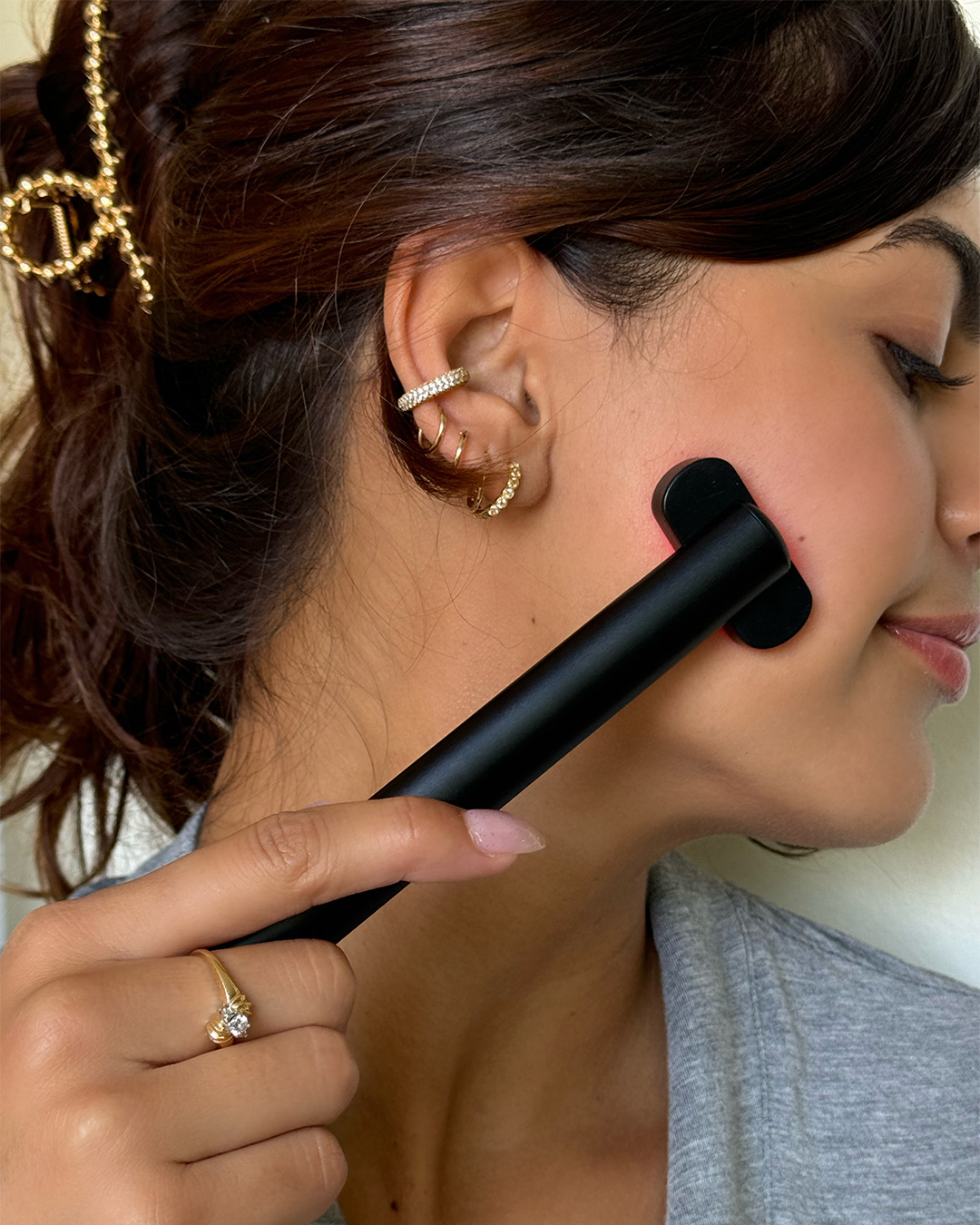 Lo mejor de la semana: BON CHARGE Varita Cara Luz Roja