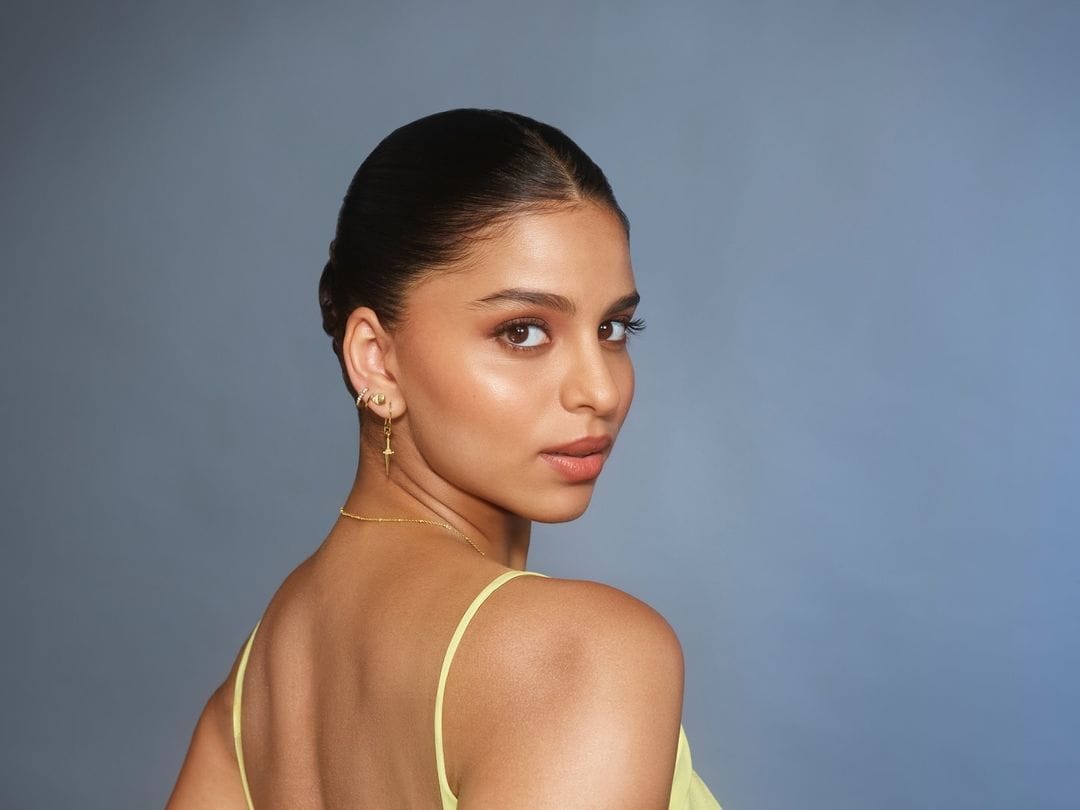 El maquillaje radiante y fresco de Suhana Khan hace una pausa en los sombríos monzones