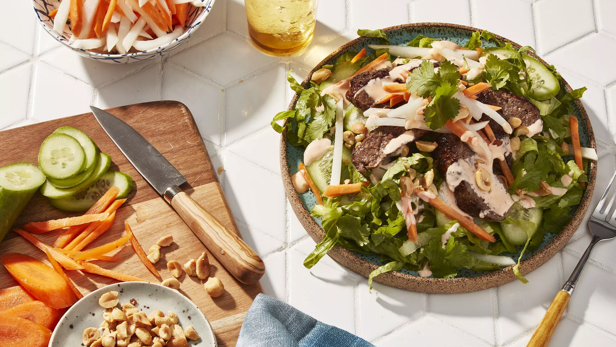 5 Sandwich-Inspired Healthy Salads