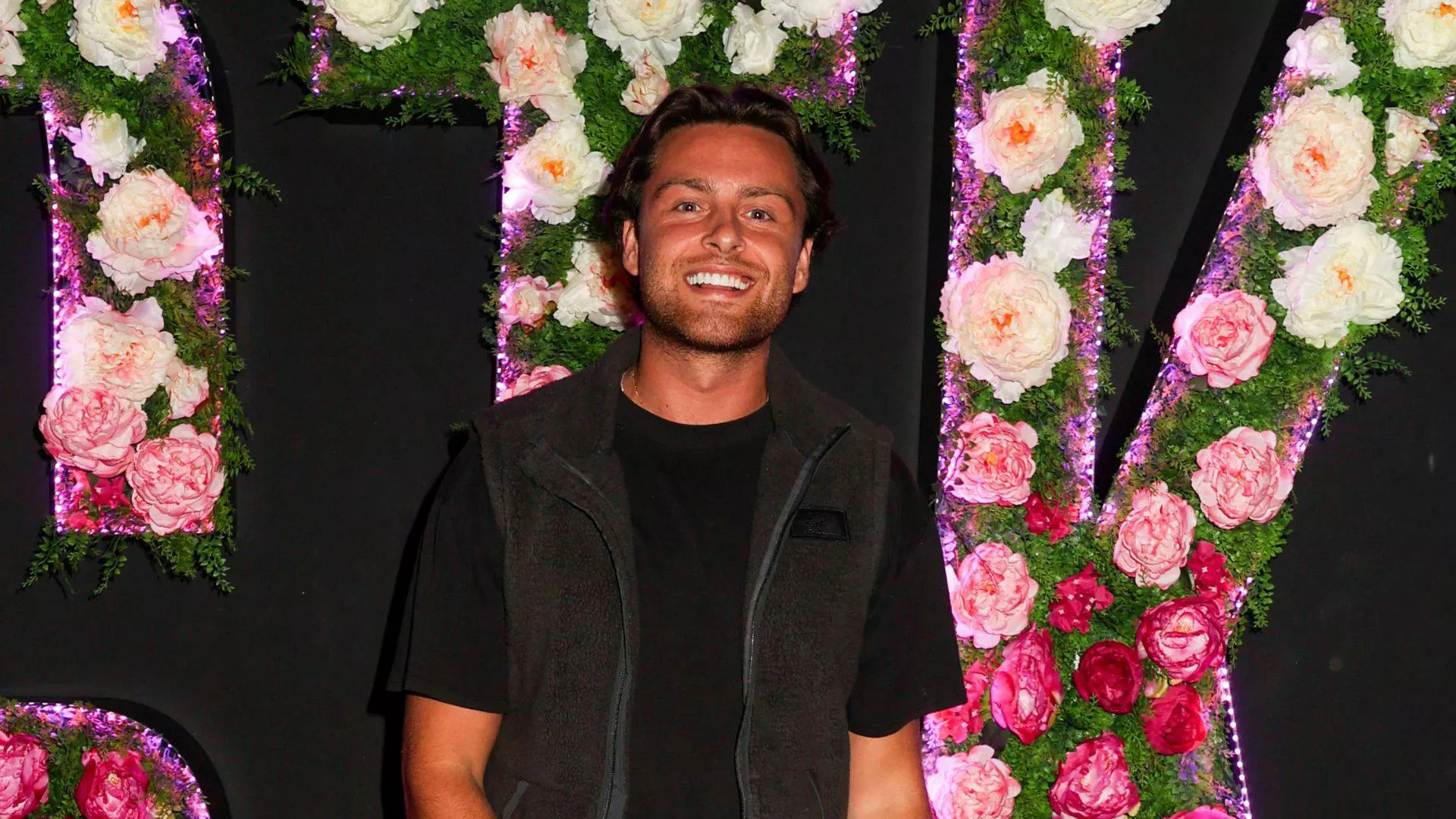 Casey O’Gorman Se Une Oficialmente a Made In Chelsea