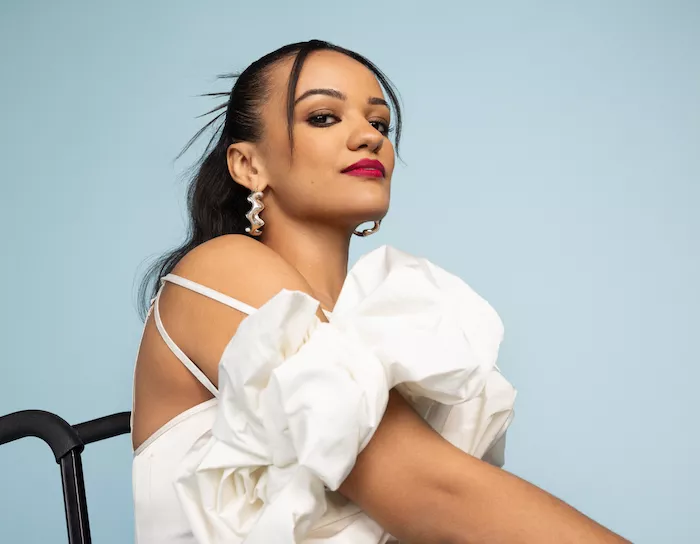 ¡EXCLUSIVO! La estrella de <em>Wicked</em>, Marissa Bode, está aquí para representar (y convertirse en tu nuevo actor favorito)