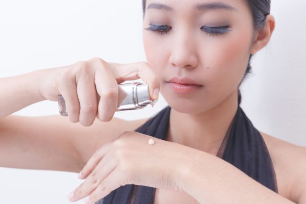 Tutorial de Maquillaje Facial para una Cobertura Perfecta