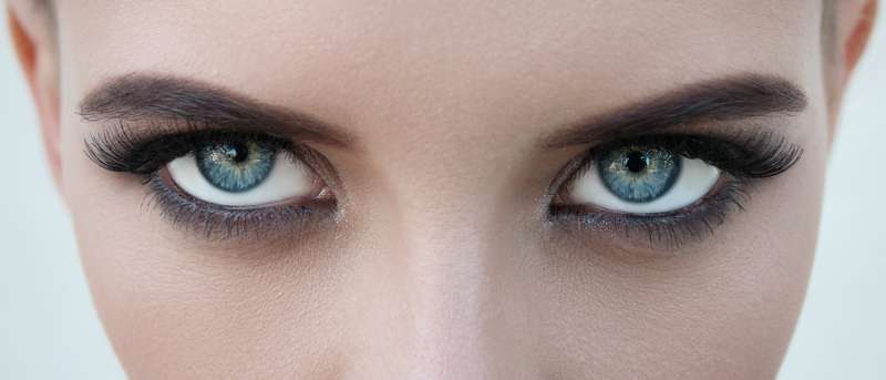 Consejos de Maquillaje: Cómo Fingir Ojos Grandes con Maquillaje