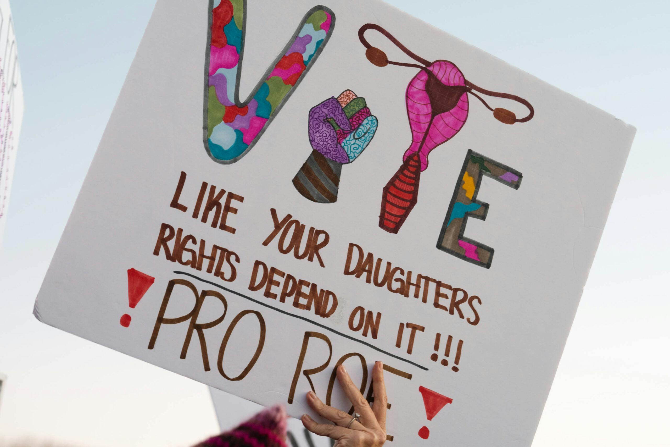 Sin matrimonio, hijos ni citas: Guía del movimiento 4B