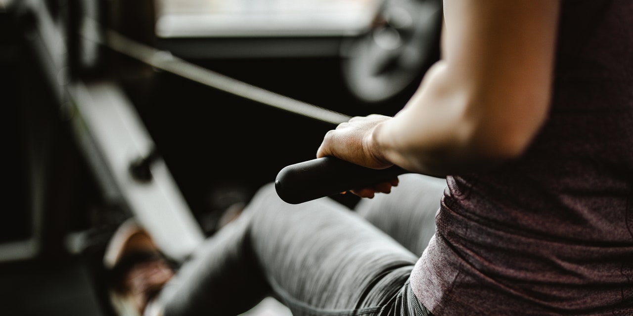 10 Beneficios del Remo que Puedes Obtener Desde Casa