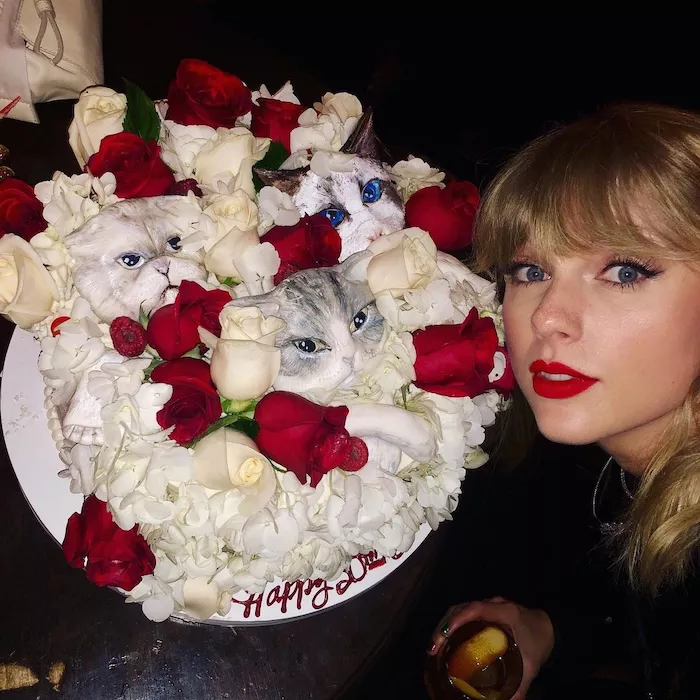 Cómo organizar una fiesta de cumpleaños de Taylor Swift