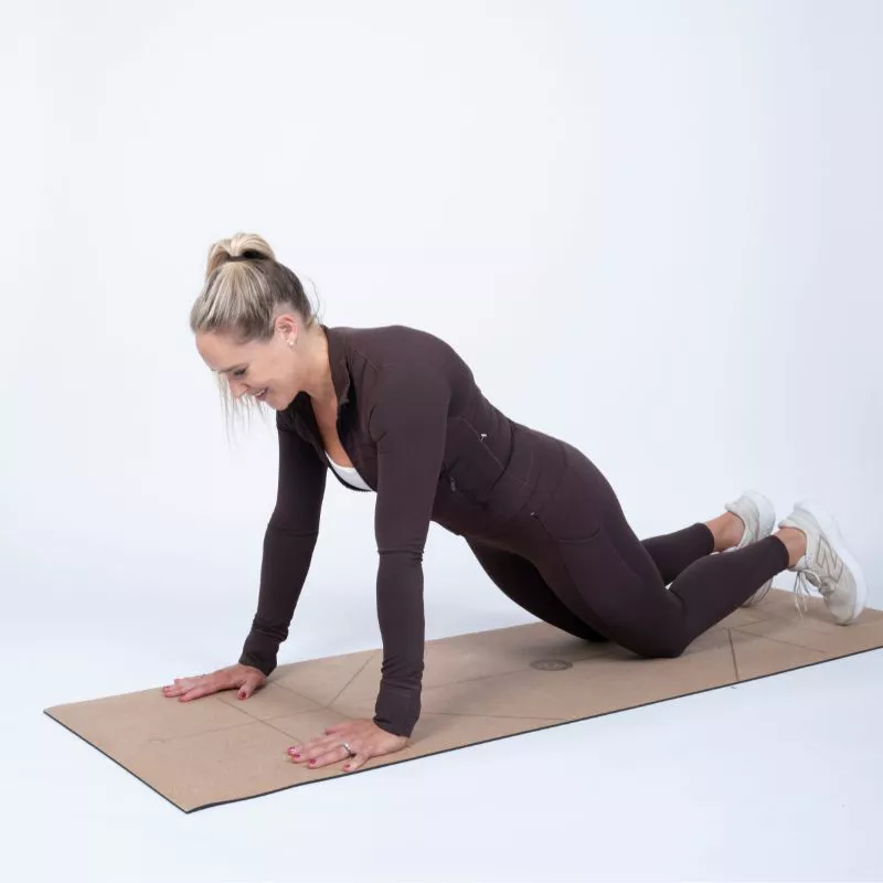 Cómo hacer un push-up correctamente: Una rutina de 4 pasos para perfeccionar este ejercicio esencial