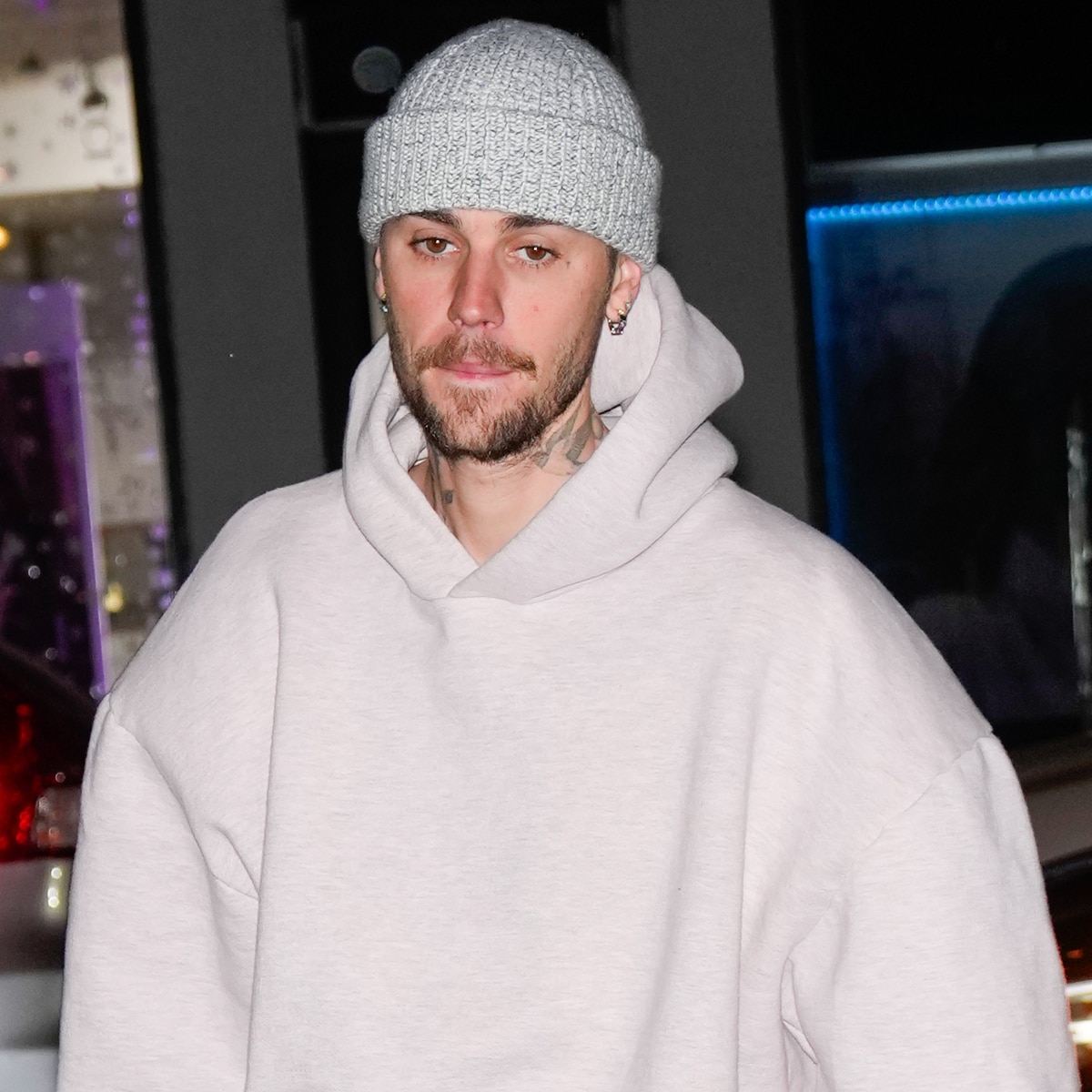 Justin Bieber Comparte Mensaje Críptico Sobre Maduración y Dejar Ir