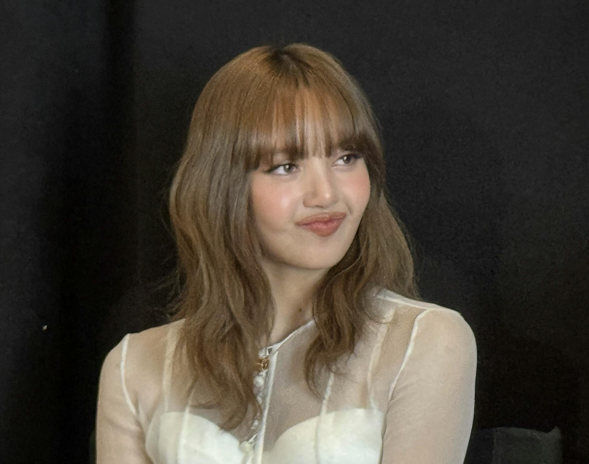 ¿Quién interpreta a Mook en The White Lotus? Conoce a la estrella del K-Pop y actriz Lisa Manobal de Blackpink