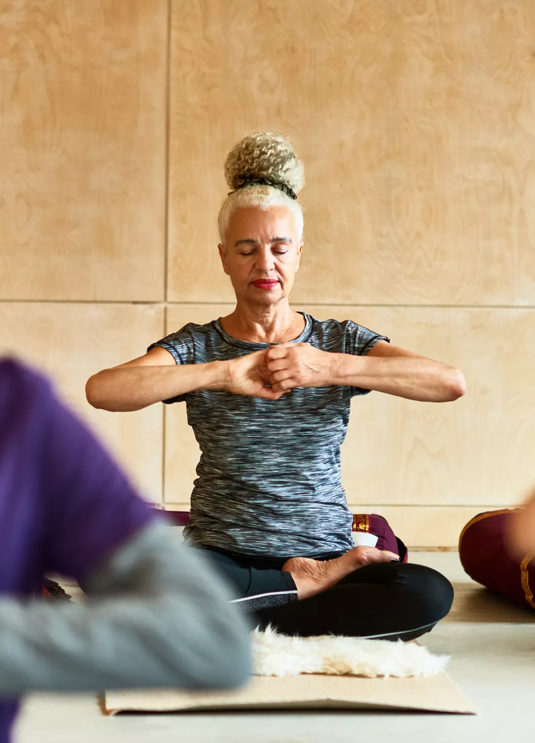 Todas las formas en que el yoga puede cambiar tu vida diaria para mejor