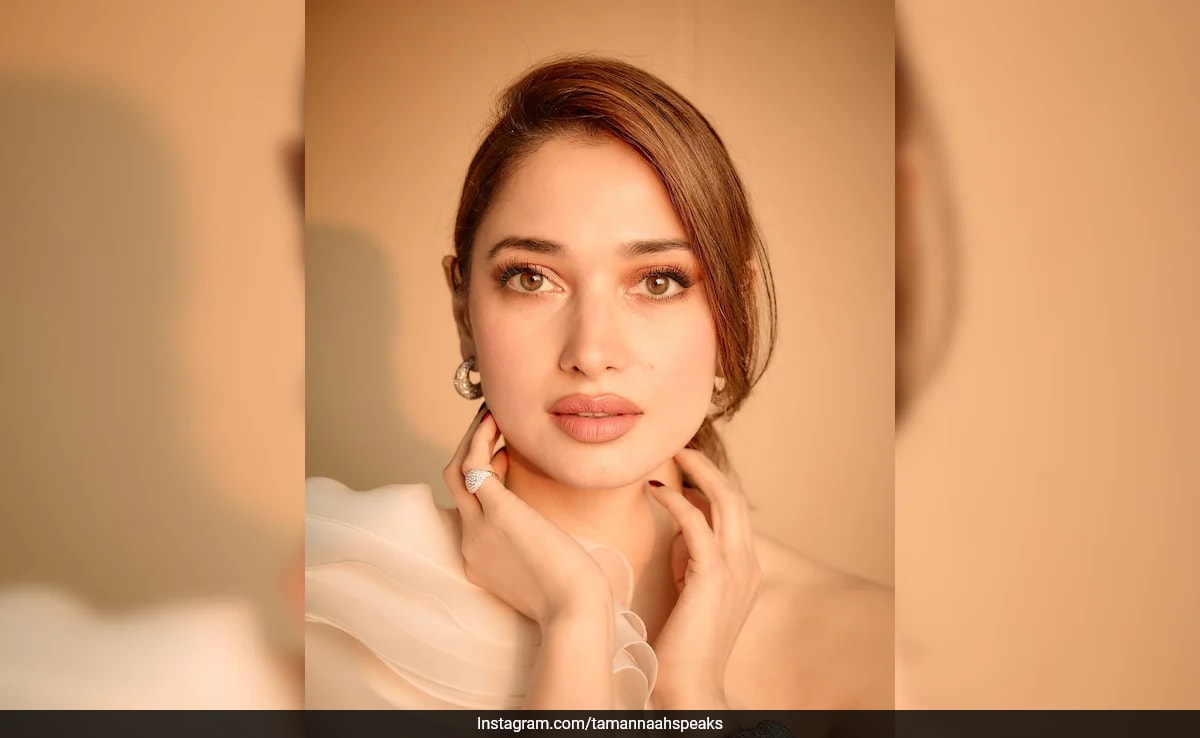 La Belleza Impecable de Tamannaah Bhatia con Ojos de Atardecer y Labios Caramelo