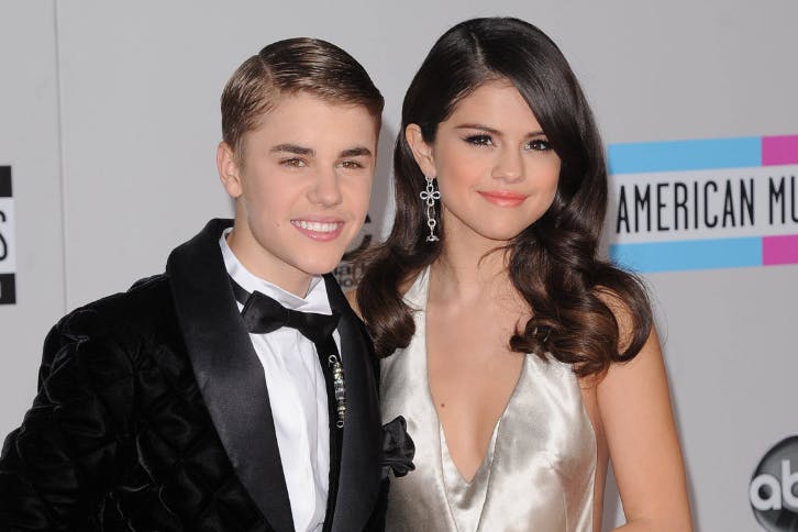 Las críticas sobre el nuevo álbum de Selena Gomez y Benny Blanco