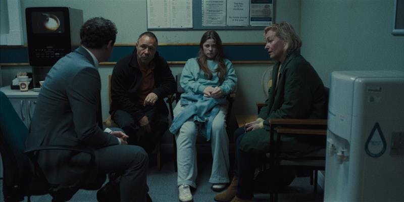 El sorprendente vínculo entre el elenco de Adolescence