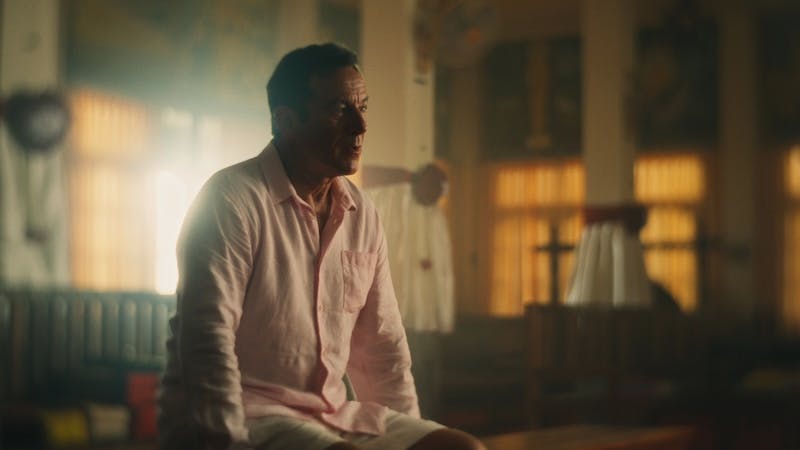 Todo El Drama de Filmación de The White Lotus Explicado