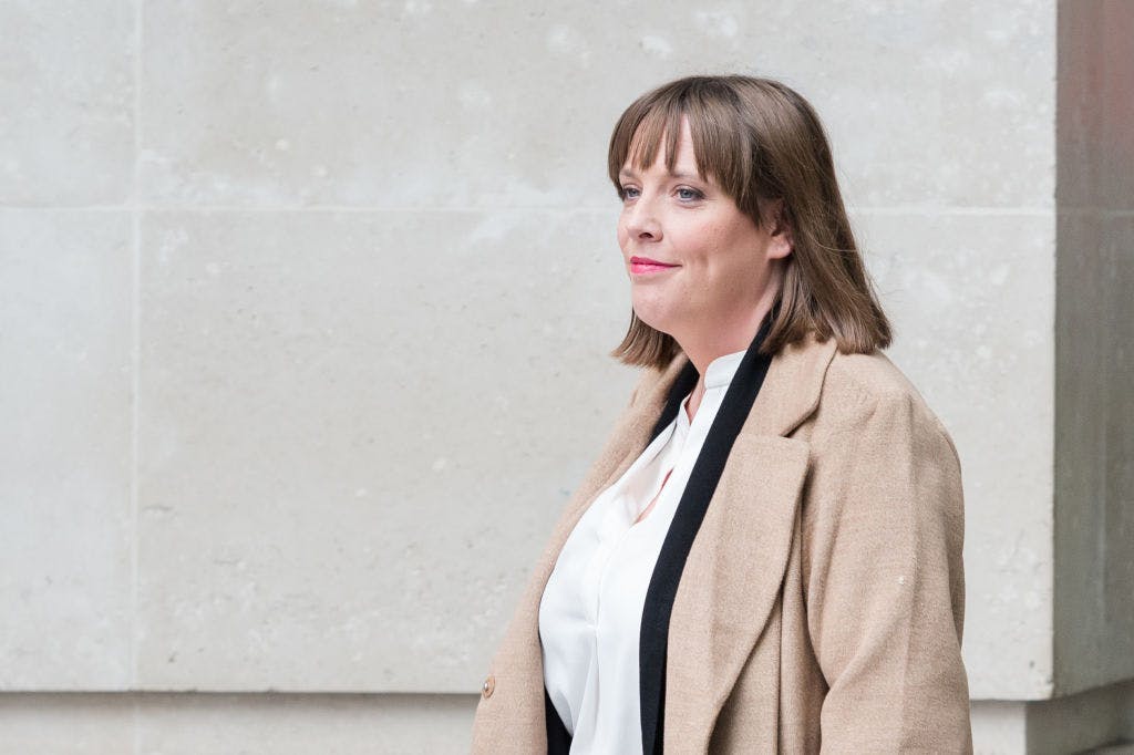Jess Phillips: Seremos Incansables en Nuestro Esfuerzo por Mantener Seguras a Mujeres y Niñas