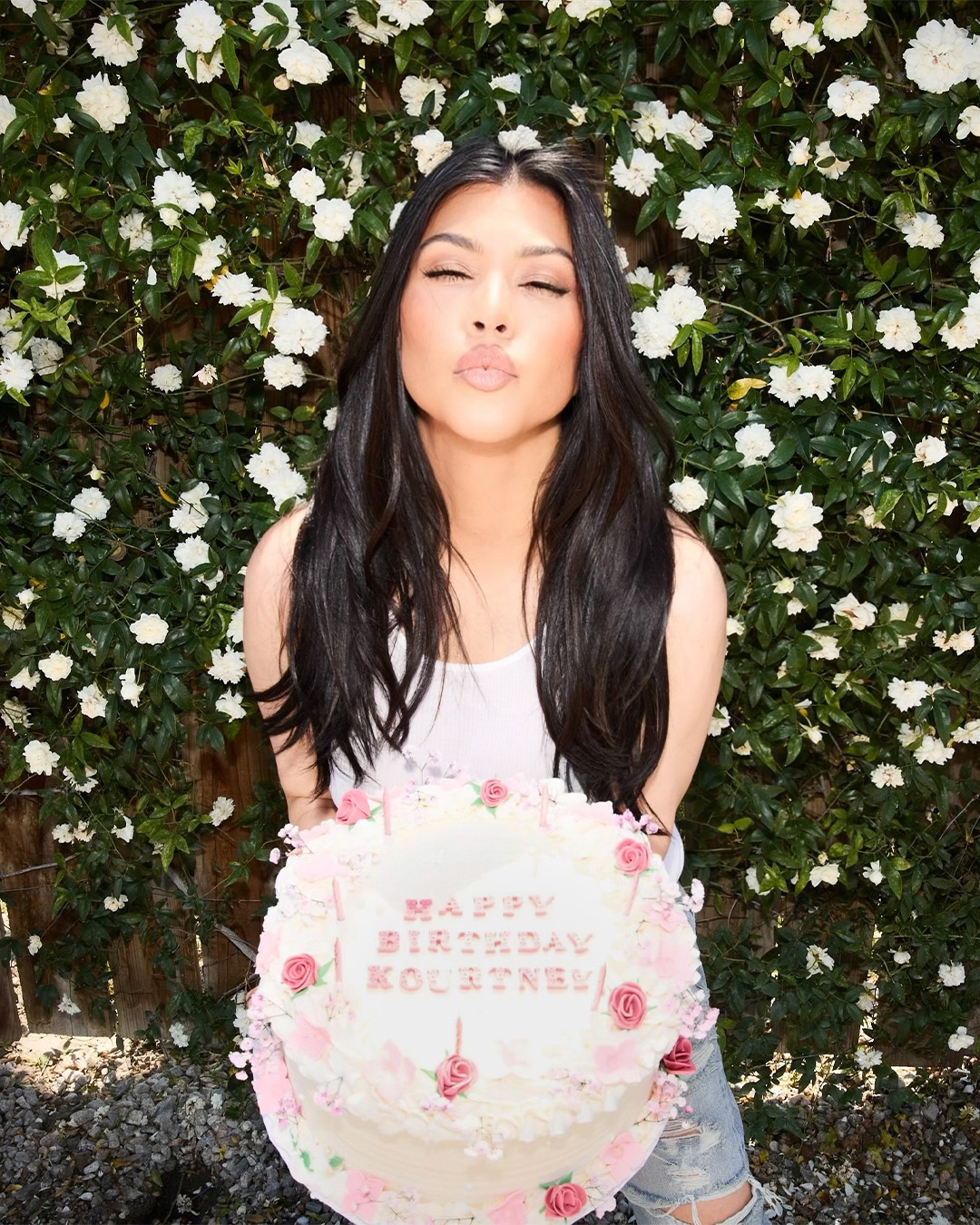 ¡La Venta de Cumpleaños de Kourtney Ha Llegado!