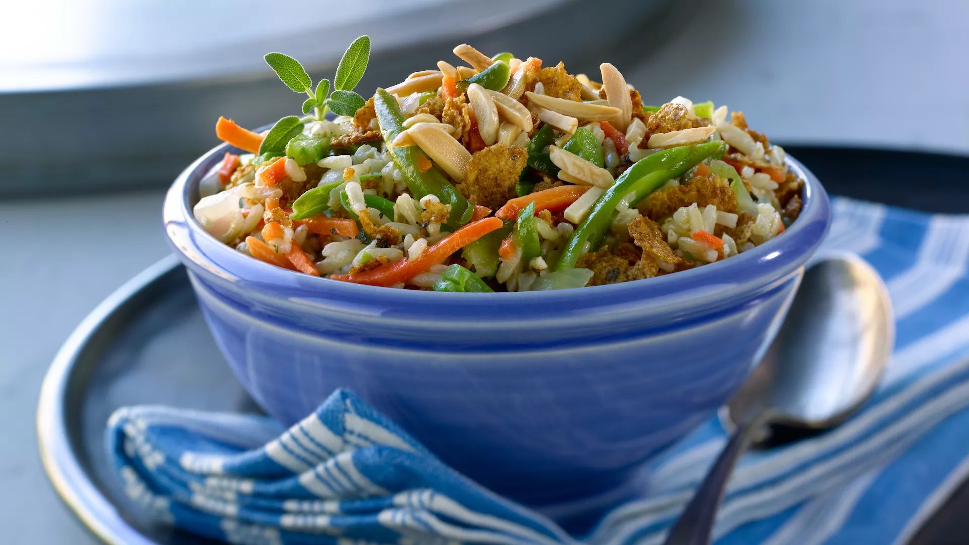 Las mejores comidas saludables sin cocinar para esos días en los que estás apurado, incluyendo almuerzo y cena