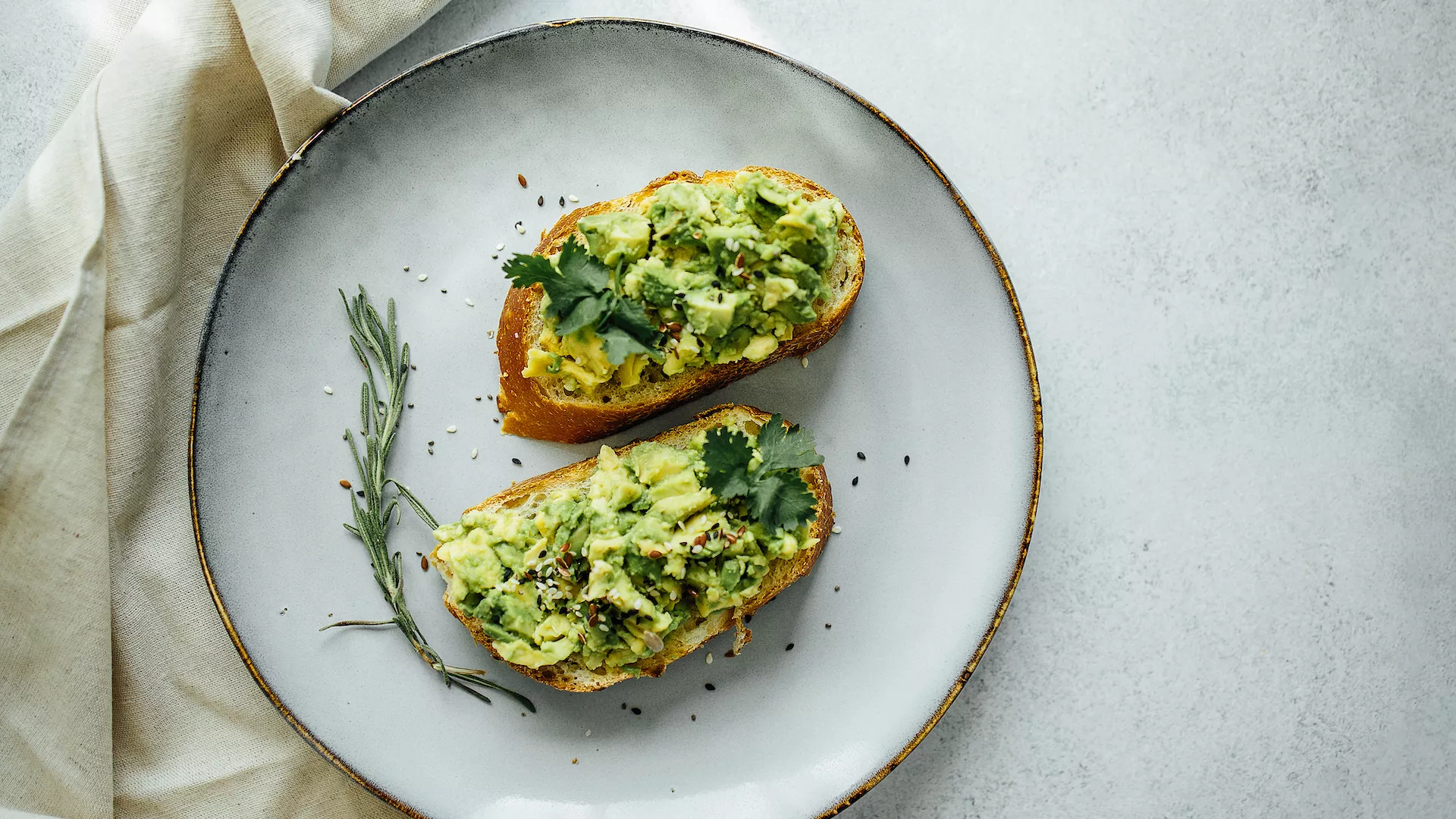 Las mejores comidas saludables sin cocinar para esos días en los que estás apurado, incluyendo almuerzo y cena