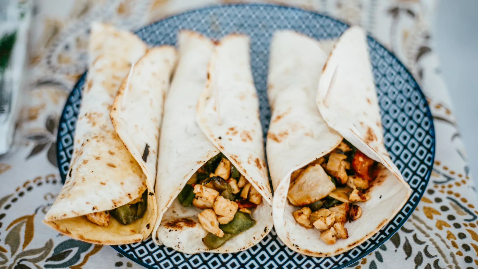 Las mejores comidas saludables sin cocinar para esos días en los que estás apurado, incluyendo almuerzo y cena