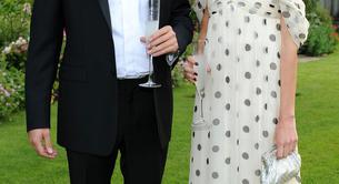 Alexa Chung y Anne Hathaway las mejor vestidas en la White Tie & Tiara Ball