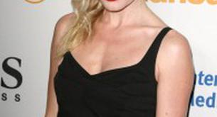 Nueva moda peinados: todo hacia un lado. Taylor Swift, Kate Bosworth y Natalie Portman ya lo llevan