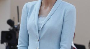 Charlene Wittstock apostó por el azul y el encaje en su boda civil