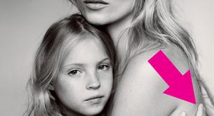 Ooopsss fallo de Photoshop ¿dónde están los dedos de la hija de Kate Moss?