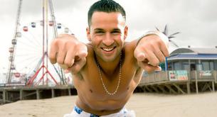 Lo más patético: que te pague una marca por NO llevar sus prendas