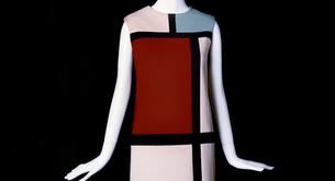 Primera expo de Yves Saint Laurent en España