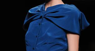 Belleza clásica en el desfile de Juanjo Oliva