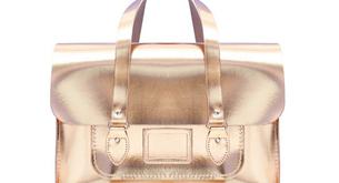 Comme des Garçons colabora con Cambridge Satchel Company