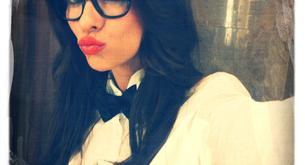 Jennifer Love Hewitt se apunta a las gafotas