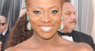 Viola Davis no llevó a los Oscars su tradicional peluca y dejó que su madre la peinara