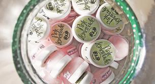 Jabones y bálsamos labiales, los regalos de moda en las bodas