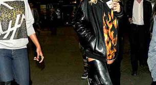 Rihanna se pasea sin pantalones por el metro de Londres