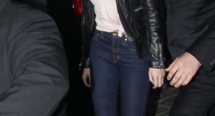 Demostrado: Kristen Stewart no aguanta más de hora y media vestida de fiesta y tacones