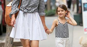 Morid de amor: Katie Holmes y Suri Cruise, conjuntadas a más no poder